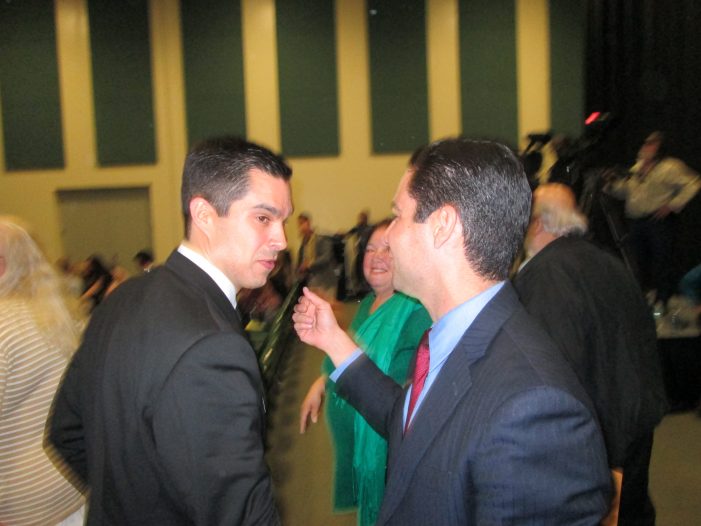 Miami’s Suarez surprises at snoozefest Gables debate