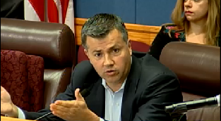 Juan Zapata to mayor: ‘Where’s the money?’ and ‘Cut taxes’