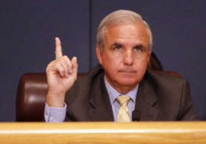 How instrumental was Mayor Gimenez in getting the developers the state land at a bargain government price?