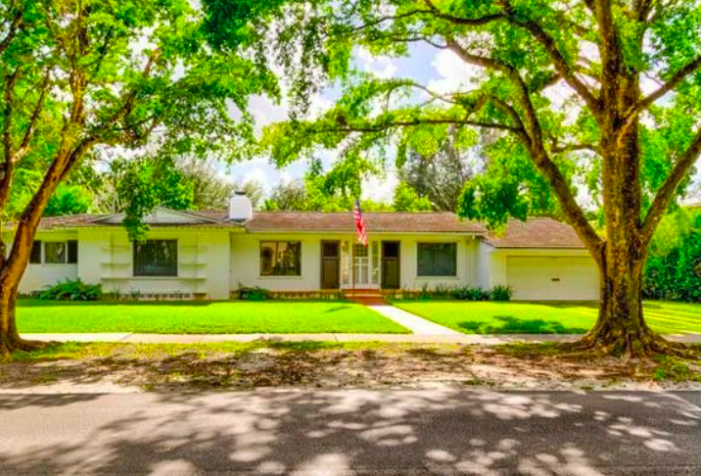 Coral Gables mayor, city attorney help new owners demolish historic home