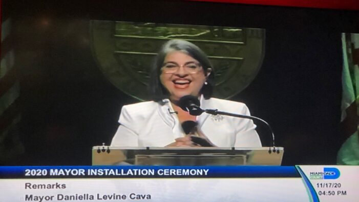 La Alcaldesa Daniella Levine Cava gets installed, declares war on COVID