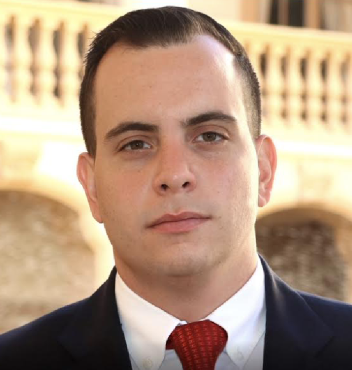 Candidate Alex Bucelo hits $100K mark in Coral Gables commission campaign
