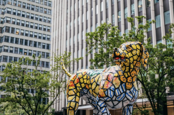 Competing dog sculpture installment paints Joe Carollo’s pet park as pricey
