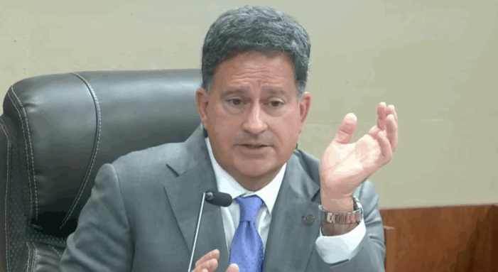 Coral Gables Commissioner Richard Lara’s first legislation = a copycat move