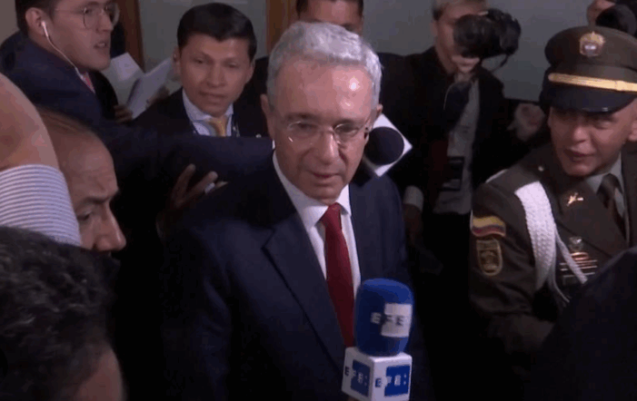 Miami-Dade honors Alvaro Uribe with another street — as he is on house arrest