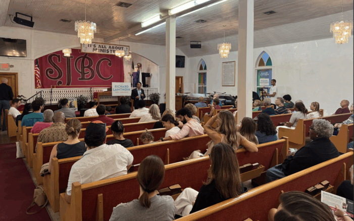 Richard Lamondin challenges Maria Elvira Salazar with ‘town hall’ in CD27