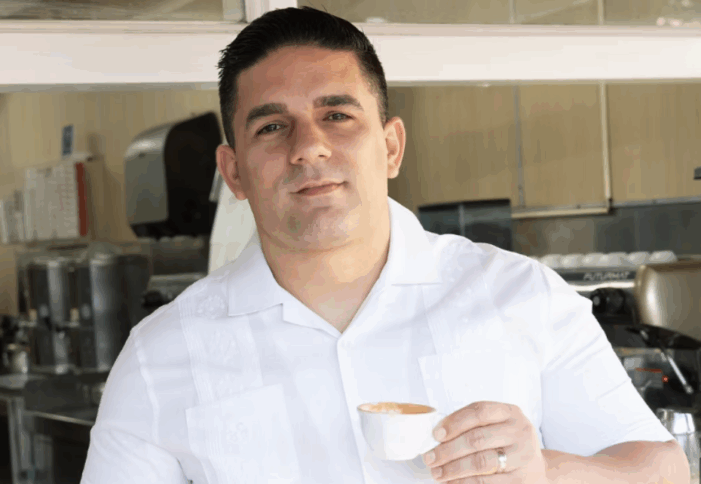 Rolando Escalona picks up two anti-Carollo endorsements in Miami D3 race