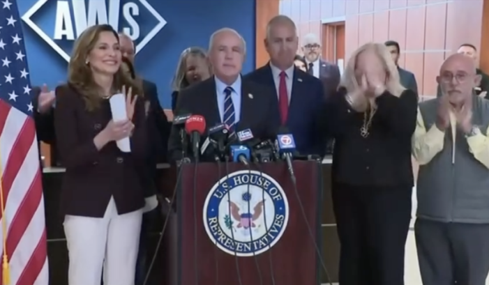 Oil, power, and a forgotten election: Miami Republicans pivot on Venezuela