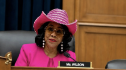 Frederica Wilson drops the mic = North Miami-Dade’s musical chairs begins